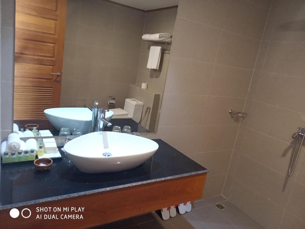 Ngapali Win Hotel Εξωτερικό φωτογραφία