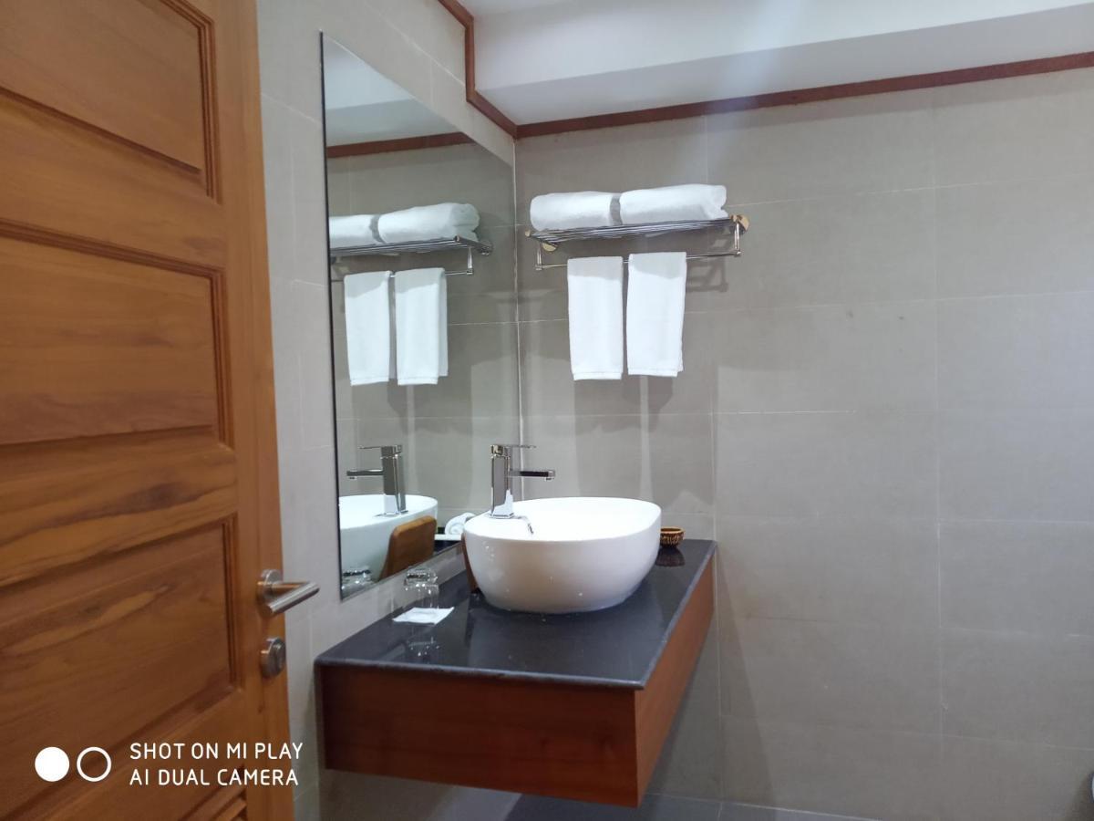 Ngapali Win Hotel Εξωτερικό φωτογραφία