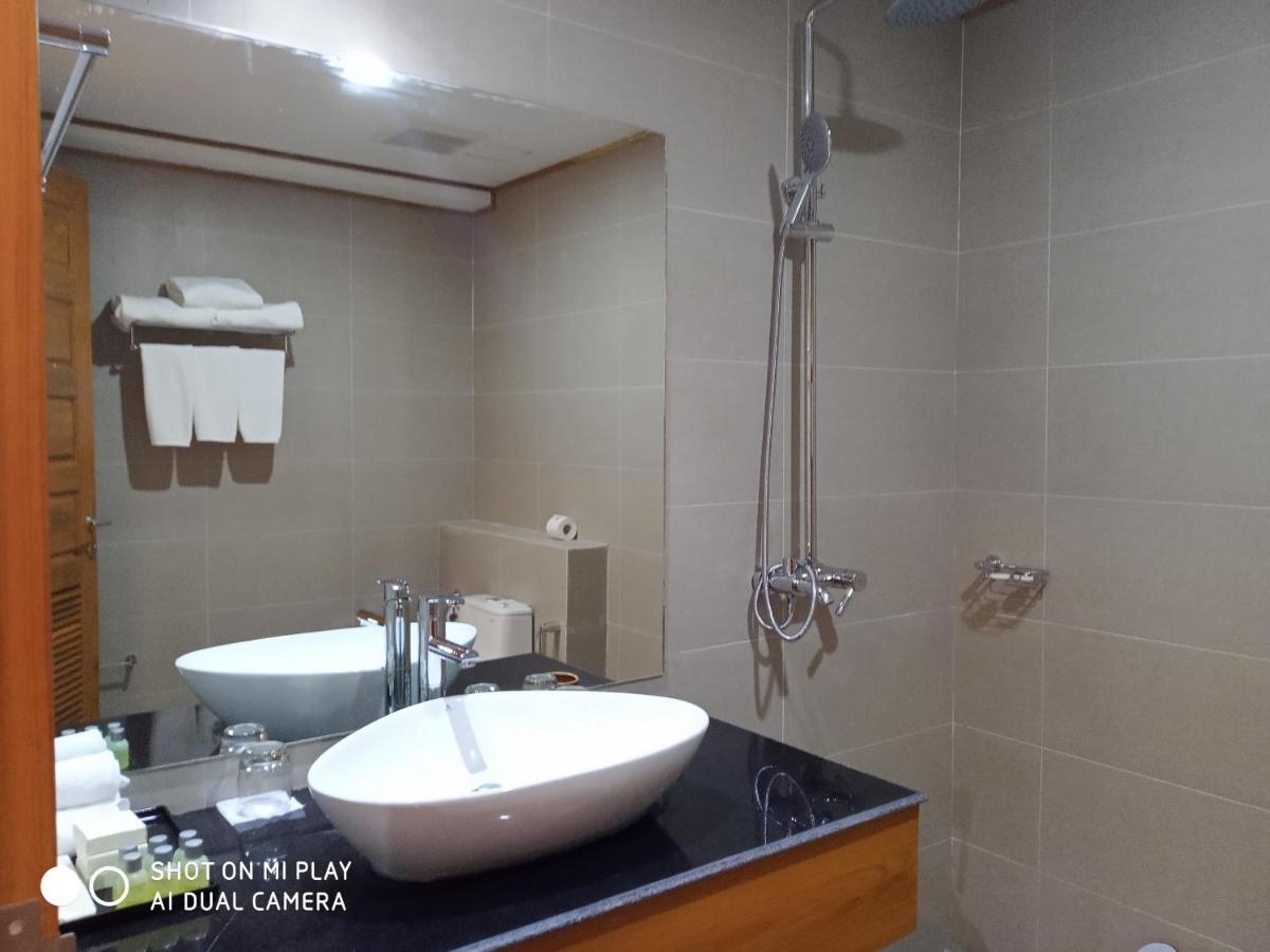 Ngapali Win Hotel Εξωτερικό φωτογραφία